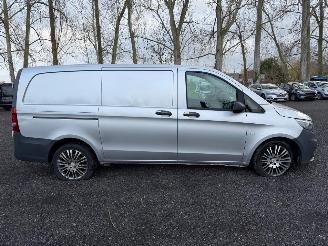 skadebil bedrijf Mercedes Vito 111 CDI LANG 2015/1