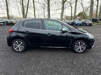 škoda osobní automobily Peugeot 208 ALLURE 2019/7