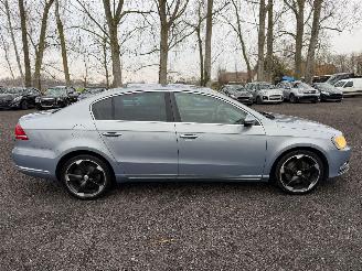 skadebil auto Volkswagen Passat HIGHLINE 2011/3