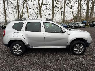 Schadeauto Dacia Duster ANNIVERSARY 2 2016/6