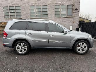 Damaged car Mercedes Gl-klasse 350 CDI 2011/11