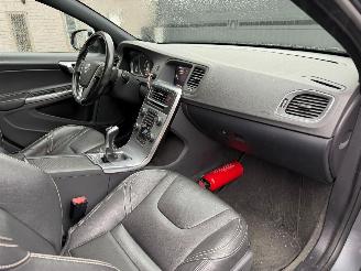 Volvo V-60 V 60 KINETIC picture 22