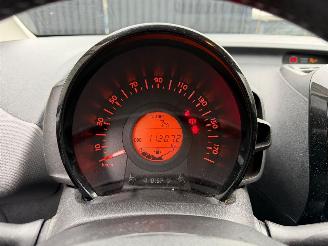 Peugeot 108 STYLE picture 28