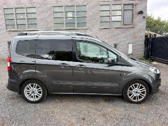  Ford Tourneo Courier TITA 2016/6