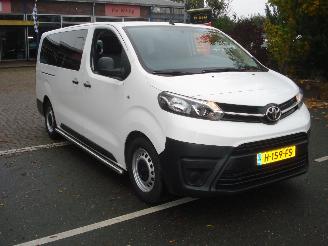 Vaurioauto  passenger cars Toyota ProAce 9 PERSOONS COOL COMFORT LONG 2020/1