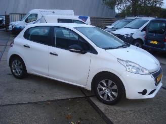 krockskadad bil auto Peugeot 208 5 DEURS AIRCO 2014/4