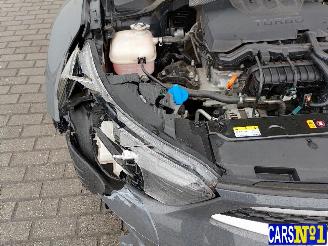 Kia Stonic  picture 11