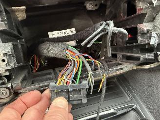 BMW 3-serie 330e High Executive M-Sport picture 17