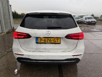Mercedes B-klasse 200d Automaat picture 5