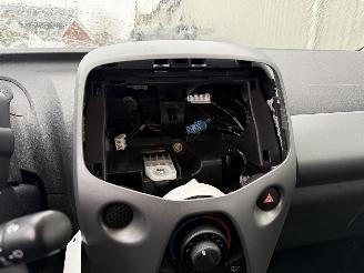 Toyota Aygo 1.0 VVT-i X-Play picture 12