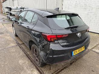 Opel Astra 1.0 Online Edition picture 5