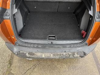 Peugeot 2008 1.2 Puretech GT Line Automaat picture 6