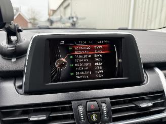 BMW 2-serie 218d Sport picture 25