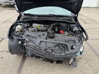 Renault Clio 0.9 TCe Intens picture 12