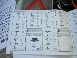 BMW 5-serie 528i Touring picture 30