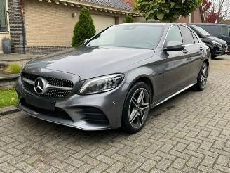 krockskadad bil auto Mercedes C-klasse 300 e AMG LINE COMAND CAMERA LED PDC 2020/9