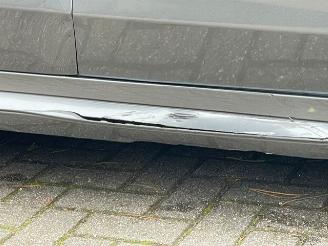 Mercedes C-klasse 300 e AMG LINE COMAND CAMERA LED PDC picture 12