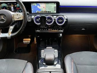 Mercedes A-klasse 180 d AMG LINE PANORAMADAK NAVI CAMERA LED picture 9