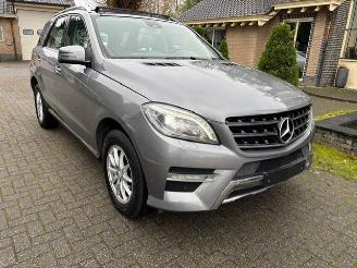 Avarii autoturisme Mercedes M-klasse ML 250 d BlueTEC 4MATIC PANO NAVI LEDER 2013/6