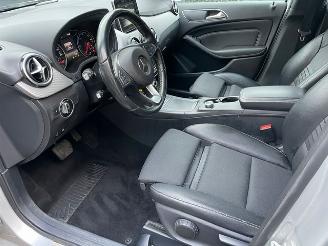 Mercedes B-klasse 180 d AUTOMAAT NAVI PDC picture 8