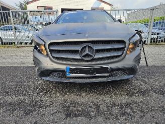 Vrakbiler auto Mercedes GLA GLA 200 CDI 2015/8