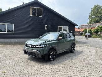 krockskadad bil auto Dacia Duster HYBRIDE AUTOMAAT NAVi CLIMA CAMERA LED B.J 12-2024 NEW MODEL 2024/12