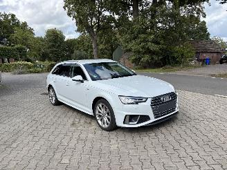Schadeauto Audi A4 S-LINE SPORT AUTOMAAT 2.0 NAVI CLIMA PDC LED B.J 2019 2019/6