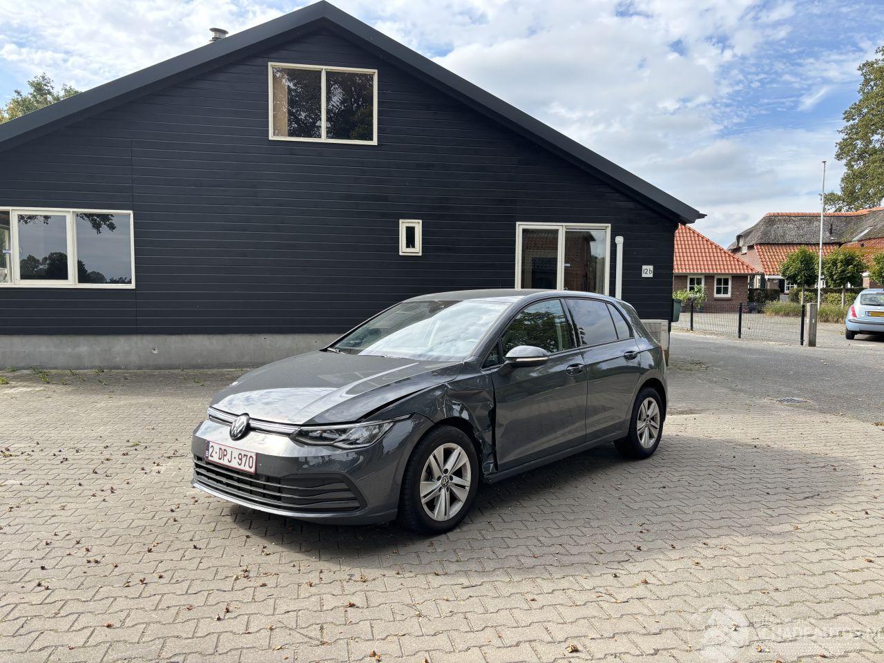 Volkswagen Golf 8 AUTOMAAT eTSI HYBRIDE NAVI CLIMA CAMERA VIRT DASH CRUISE LED B.J 2023