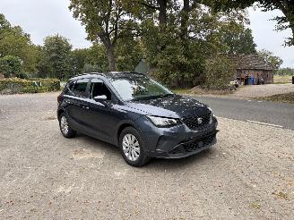 Coche accidentado Seat Arona TSI STYLE 110 PK NAVI CLIMA CAMERA LED CRUISE PDC VIRTUEEL DASH B.J 2024 2025/3