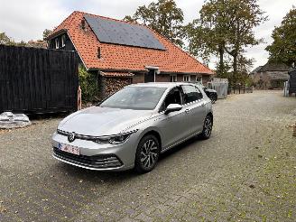Volkswagen Golf HYBRIDE 1.4 PLUG IN AUTOMAAT NAVI CLIMA CAMERA LED B.J 2021 picture 3
