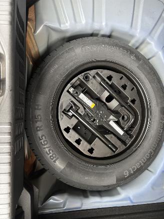 Renault Clio TECHNO SPORT NAVi CLIMA CAMERA LED VIRT DASH B.J 05-2025 picture 21