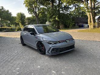 krockskadad bil auto Volkswagen Golf GTI EDITION 245 PK NAVI CLIMA CAMERA LED B.J 2023 2023/5