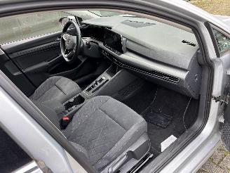 Volkswagen Golf AUTOMAAT PLUG IN HYBRIDE 1.4  STYLE NAVI CLIMA CAMERA LED B.J 05-2021 picture 8