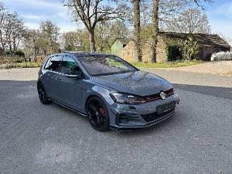 Vaurioauto  passenger cars Volkswagen Golf GTI TCR 300 PK SPECIAL EDITION PANO LEER DYNO AUDIO NAVI CLIMA VIRT DASH B.J 2019 2019/7