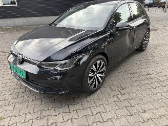 Volkswagen Golf 8 PANORAMADAK 1.5 STYLE 130 PK NAVI CLIMA VIRT DASH 18 INCH B.J 2023 picture 11