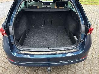 Skoda Octavia AUTOMAAT STYLE NAVi CLIMA CAMERA LED B.J 12-2024 picture 14