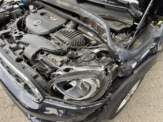 Mini Countryman HYBRIDE PLUG IN SE 4AWD AUTOMAAT NAVI CLIMA LEER LED PDC B.J 2019 picture 15