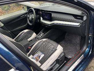 Skoda Octavia AUTOMAAT HYBRIDE NAVI CLIMA VIRT DASH CAMERA TREKHAAK LED B.J 12-2024 picture 9