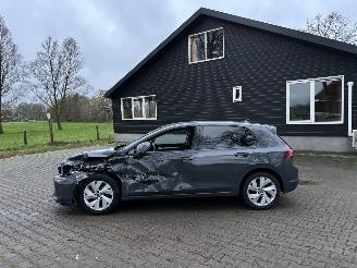 Volkswagen Golf 8,5 eTSI 1.5 HYBRIDE AUTOMAAT NAVI CLIMA CAMERA LED VIRT DASH TREKHAAK B.J 12-2024 picture 5