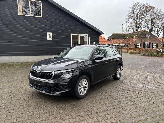 Schadeauto Skoda Kamiq AUTOMAAT 110 PK CLIMA CRUISE B.J 2025  4500 km 2025/1