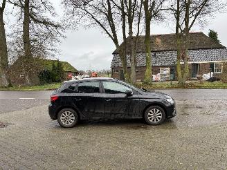 Seat Ibiza STYLE NAVI CLIMA CRUISE B.J 2020 PLAATSCHADE picture 5