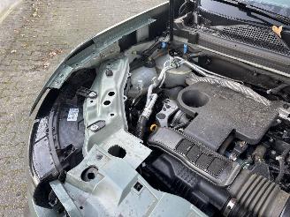 Dacia Duster HYBRIDE 1.6 AUTOMAAT NAVI CLIMA CAMERA VIRT DASH B.J 12-2024 picture 14