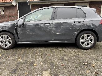 Volkswagen Golf 8 TSI EDITION NAVI CLIMA CAMERA LED PDC B.J 2023 plaatschade picture 14