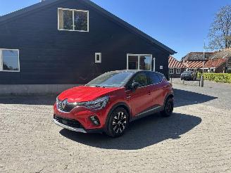 skadebil auto Renault Captur AUTOMAAT 1.6 E-TECH HYBRIDE NAVI CLIMA CAMERA LED B.J 22-05-2023 2023/5