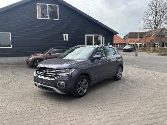 skadebil auto Volkswagen T-Cross TSI 110 PK STYLE NAVI CLIMA CAMERA VIRT DASH B.J 09-2022 PLAATSCHADE 2022/9