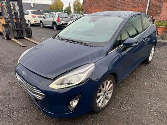 krockskadad bil auto Ford Fiesta  2019/4