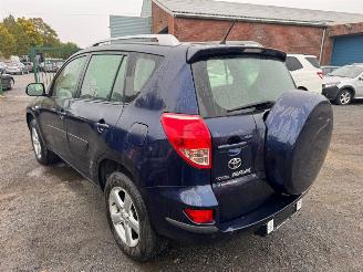 Toyota Rav-4  picture 7