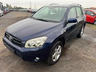 krockskadad bil auto Toyota Rav-4  2007/3
