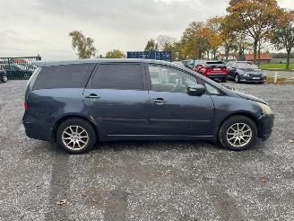 Mitsubishi Grandis  picture 4