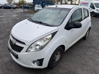 Schadeauto Chevrolet Spark  2012/9